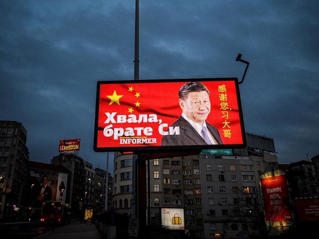 Khó có khả năng các nước khác sẽ có cái nhìn khả quan hơn về Trung Quốc dù nước này đang tích cực xây dựng hình ảnh một lãnh đạo toàn cầu có trách nhiệm trong mùa dịch COVID-19. Ảnh minh hoạ: CNN