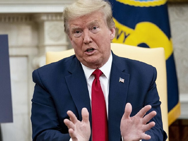 Tổng thống Mỹ Donald Trump cho biết nếu phải sử dụng vũ lực ở Venezuela, ông sẽ huy động quân đội Mỹ. Ảnh: AFP