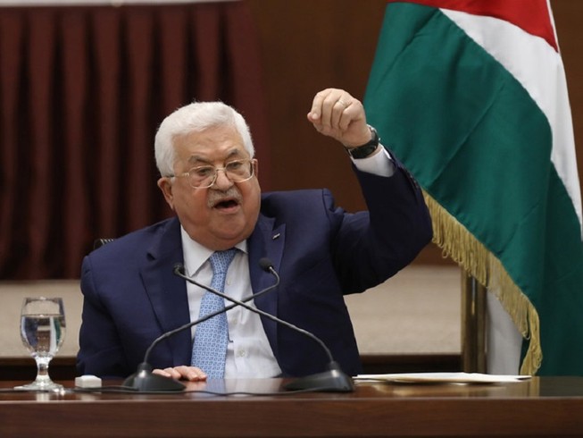 Tổng thống Nhà nước Palestine Mahmoud Abbas tuyên bố ngừng tuân thủ mọi thỏa thuận với giữa Palestine với Mỹ và Israel. Ảnh: REUTERS