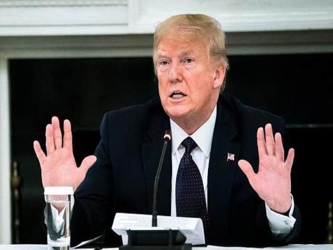 Tổng thống Mỹ Donald Trump cáo buộc Trung Quốc đã che đậy sự bùng phát của dịch COVID-19 từ cuối năm 2019.