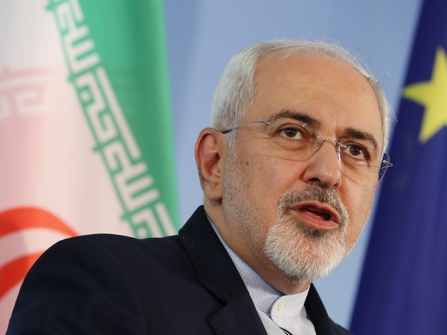 Ngoại trưởng Iran Mohammad Javad Zarif trong một cuộc họp báo hồi tháng 12-2019. Ảnh: REUTERS