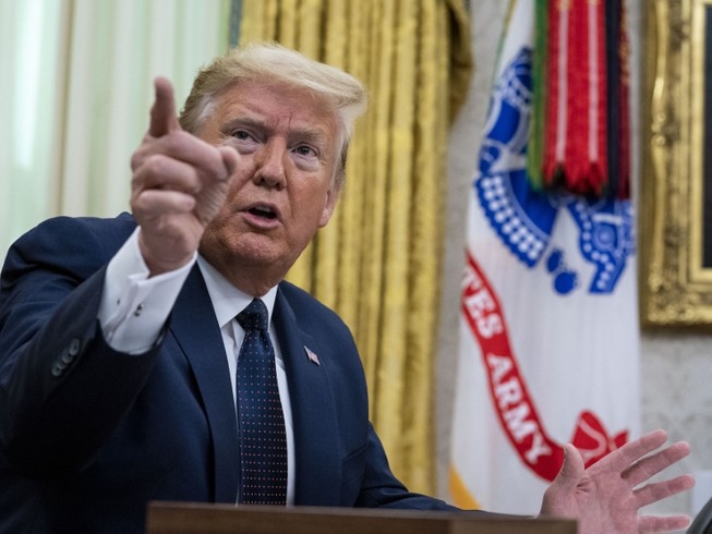 Tổng thống Donald Trump trong một phiên làm việc ở Nhà Trắng ngày 28-5. Ảnh: AFP