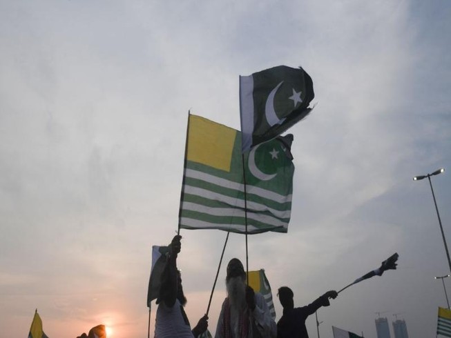 Căng thẳng vẫn đang ngày càng gia tăng giữa Ấn Độ và Pakistan tại khu vực Kashmir.