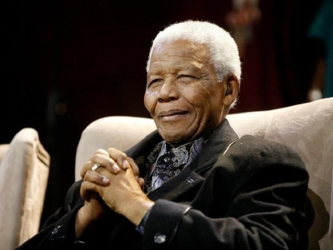 Cựu Tổng thống Nam Phi Nelson Mandela (ảnh chụp ngày 12-7-2008). Ảnh: REUTERS