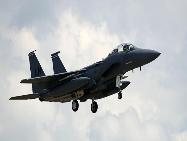 Máy bay chiến đấu F-15C Eagle của Không quân Mỹ trong một cuộc huấn luyện tại căn cứ Không quân Hoàng gia Anh đã bị rơi ở Biển Bắc vào ngày 15-6.