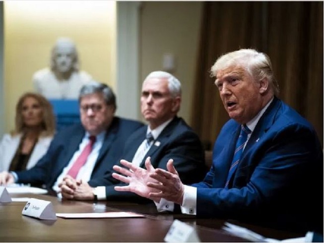 Tổng thống Mỹ Donald Trump trong cuộc họp ngày 15-6 tại Nhà Trắng. Ảnh: REUTERS