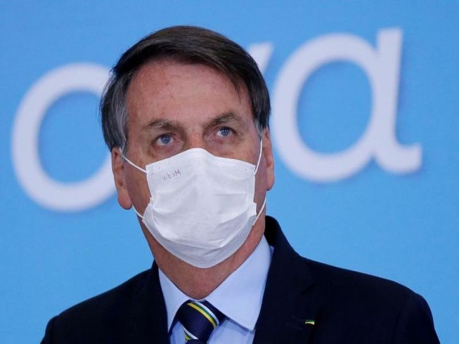 Tổng thống Brazil Jair Bolsonaro ngày 8-7 đã phủ quyết các kế hoạch hỗ trợ người bản địa chống lại dịch COVID-19.