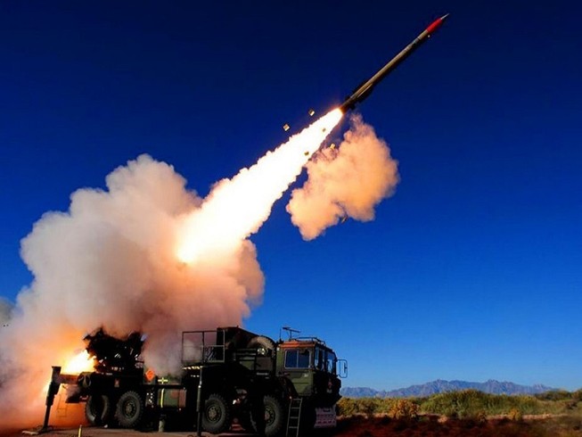 Một vụ phóng tên lửa đất đối không Patriot do công ty Lockheed Martin (Mỹ) chế tạo. Ảnh: REUTERS