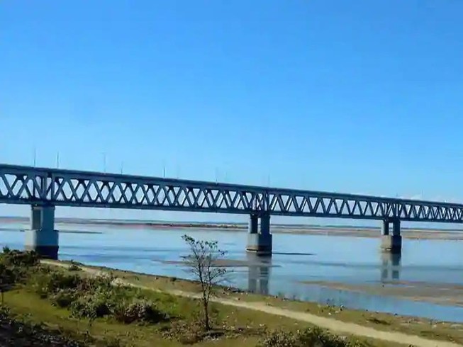 Ấn Độ xây hầm chiến lược xuyên sông đối phó Trung Quốc
