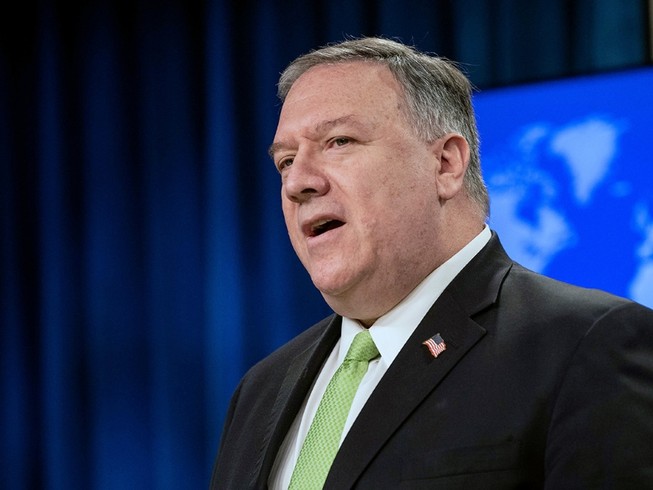 Ngoại trưởng Mỹ Mike Pompeo trong một cuộc họp báo ở Nhà Trắng vào tháng 3-2020. Ảnh: REUTERS