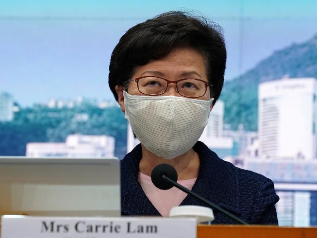Trưởng Đặc khu hành chính Hong Kong Lâm Trịnh Nguyệt Nga. Ảnh: REUTERS