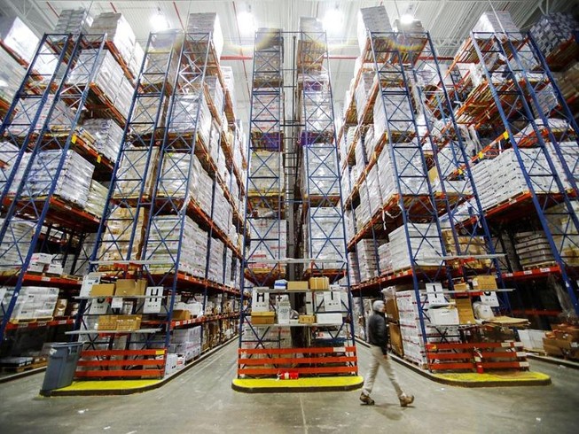 Hải sản đông lạnh nhập khẩu từ Trung Quốc trong nhà kho của công ty Pacific American Fish (Mỹ). Ảnh: REUTERS