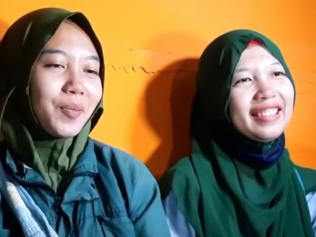 Cặp song sinh Treni và Trena. Ảnh: SCMP