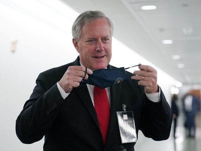 Chánh văn phòng Nhà Trắng Mark Meadows trong một phiên làm việc ở Quốc hội vào tháng 10. Ảnh: REUTERS