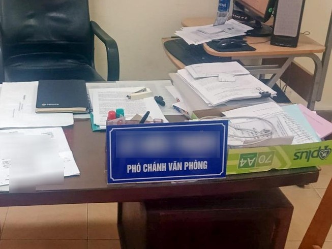 Một cựu cán bộ quận Ninh Kiều bị đòi nợ trên mạng