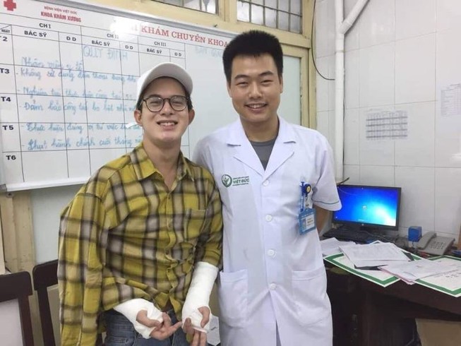 Bảo trong 'Về nhà đi con' nhập viện Việt Đức vì ngã cầu thang