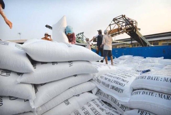 Bộ Công Thương kiến nghị xuất khẩu 400.000 tấn gạo vào tháng 4