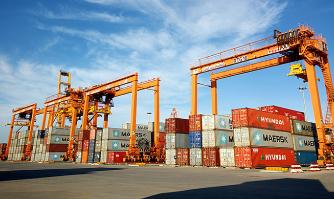 Nhiều nhà máy đóng cửa, ngành logistics khóc ròng