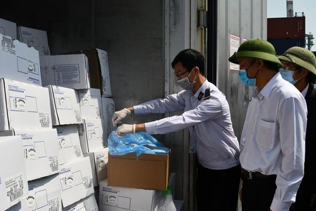 Giá thịt heo nhập về tới cảng Việt Nam chỉ khoảng 2,55 USD/kg