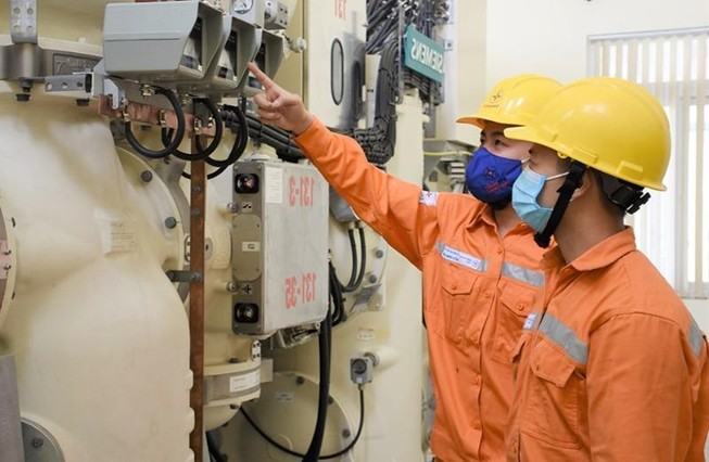 EVN nói gì về hóa đơn tiền điện tăng bất thường?