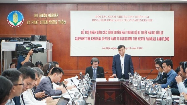 Đại sứ quán Mỹ, Nhật... cam kết hỗ trợ miền Trung
