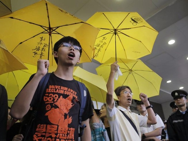 Thủ lĩnh biểu tình sinh viên ở Hong Kong lãnh án tù