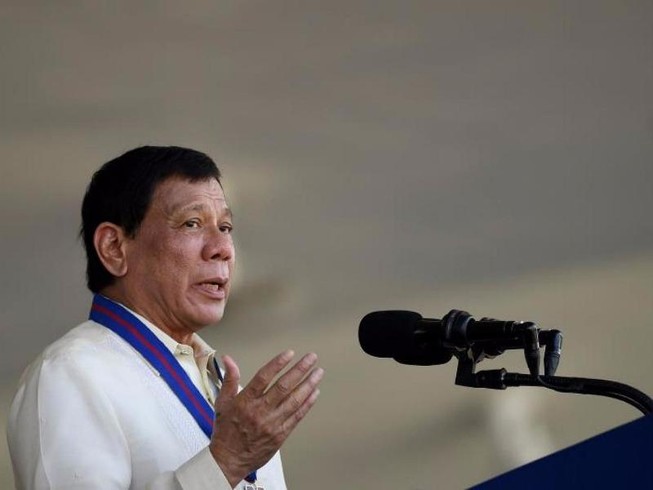 Nếu con 'nhúng chàm', ông Duterte sẵn sàng cho tử hình