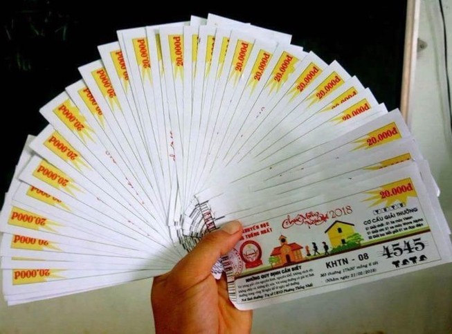 Phường ra vé số khuyến học, thị xã yêu cầu thu hồi
