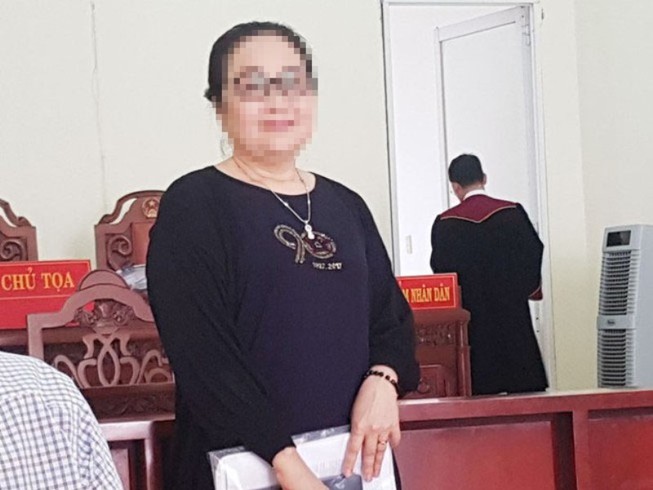 Nữ giám đốc bị cáo buộc lừa 35 tỉ đồng