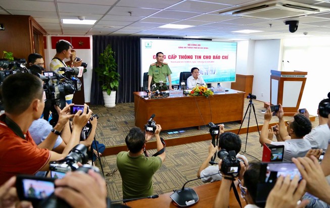 Họp báo thông tin vụ Tuấn 'khỉ' bị tiêu diệt