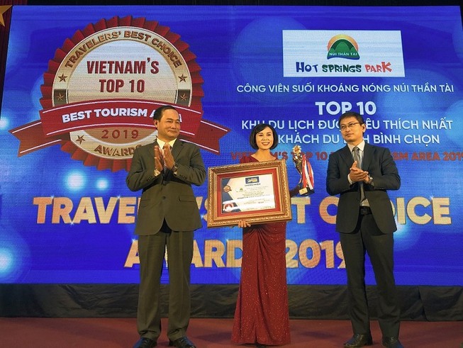 Khu du lịch Núi Thần Tài vào tốp điểm đến được yêu thích nhất