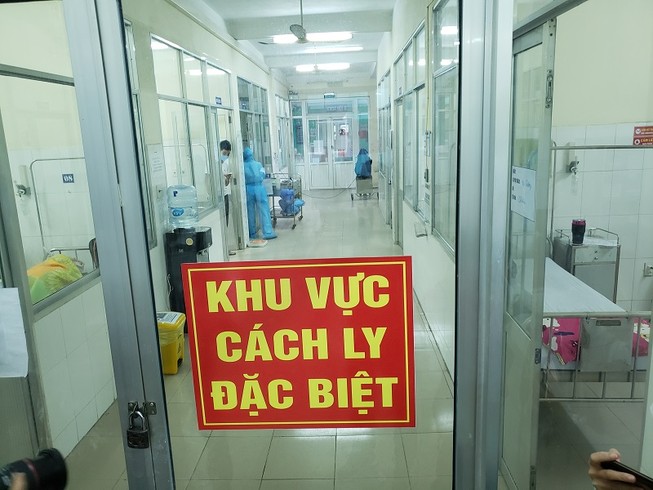 Thông tin về hành khách bay cùng chuyến với bệnh nhân 135