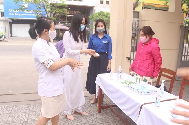 Đà Nẵng: Đảm bảo không có HS nghèo bỏ học vì dịch COVID-19