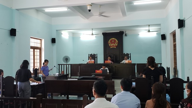 Toà bác đơn phụ huynh kiện trường quốc tế Singapore