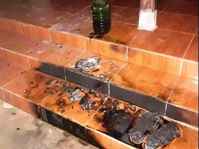 Truy bắt kẻ ném bom xăng vào nhà nguyên phó bí thư