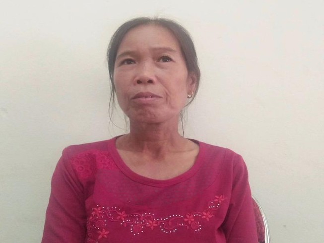 Cô giáo về hưu lương 1,3 triệu đồng/tháng, khóc nức nở