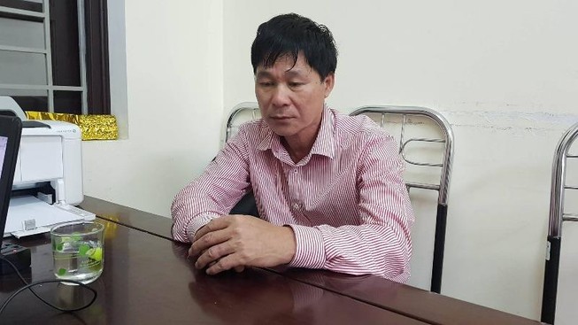 Khởi tố 2 người làm xăng giả A92 bán cho khách hàng