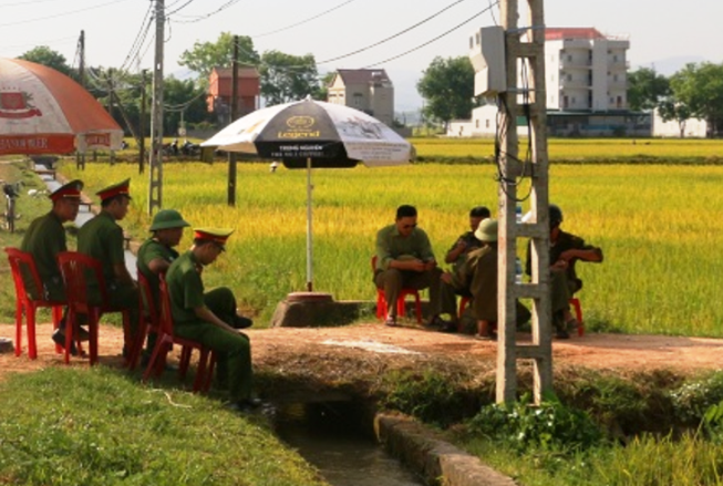 Khai quật tử thi nữ kế toán để làm rõ nguyên nhân cái chết