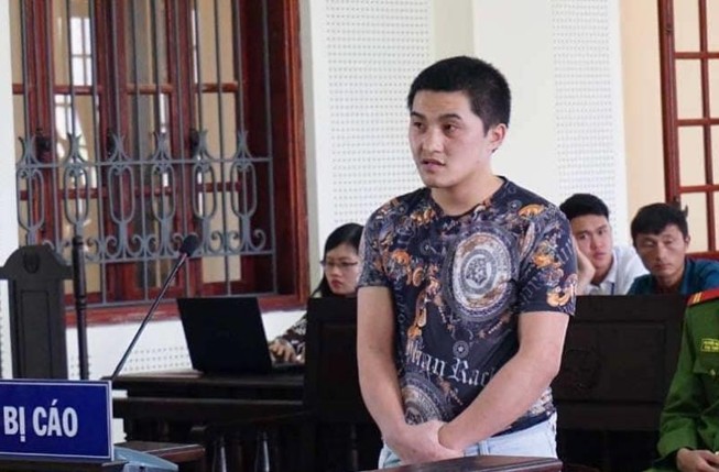 Tử hình kẻ nhận giùm tiền bán ma túy