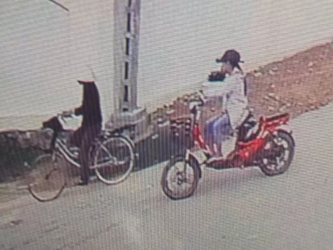 Thực nghiệm hiện trường vụ bà nội nghi sát hại cháu 11 tuổi