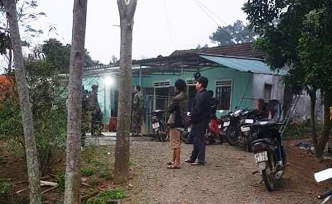 Con phát hiện cha tử vong bất thường trên núi