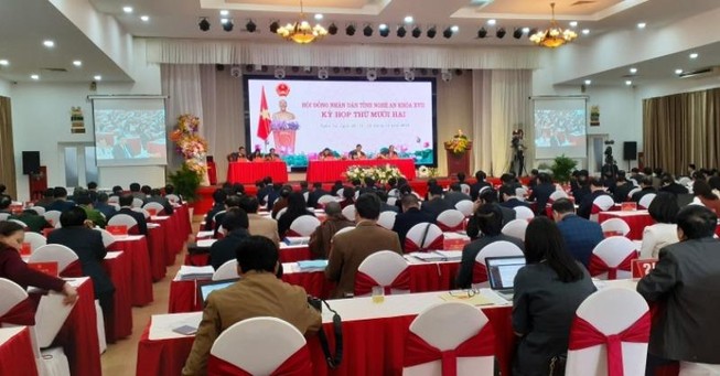 Nghệ An: Hoãn họp bầu chủ tịch tỉnh, cách ly một số cán bộ
