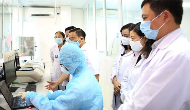 Hà Tĩnh ra mắt phòng xét nghiệm chẩn đoán COVID-19