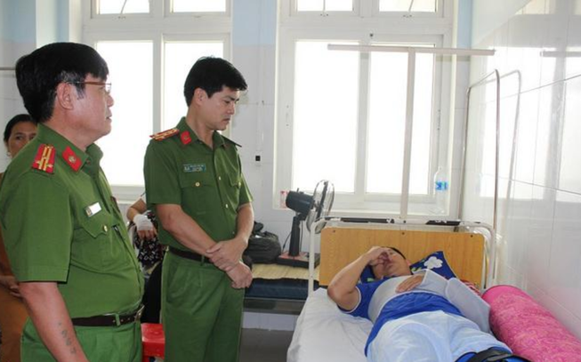 Bắt thanh niên lao xe máy khiến Đại úy CSGT trọng thương