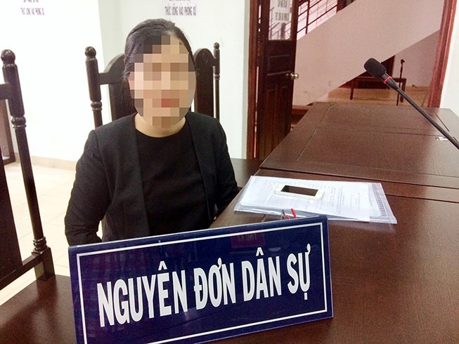 Nữ giám đốc mang thai bị sa thải thắng kiện