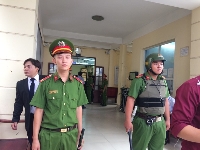 An ninh thắt chặt tại phiên xử 3 bảo mẫu ở cơ sở Mầm Xanh