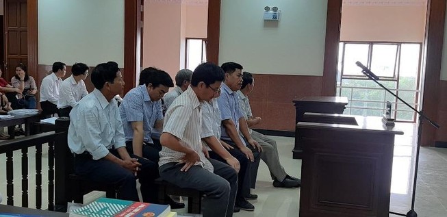 Tòa, Viện Cấp cao và luật sư 'đồng điệu' vụ Agribank Trà Vinh