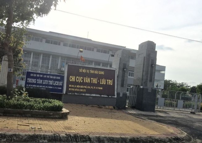 3 cán bộ thuộc sở Nội vụ Hậu Giang bị bắt tạm giam