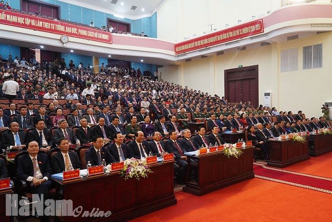 Khai mạc Đại hội Đảng bộ cấp tỉnh đầu tiên ở Hà Nam