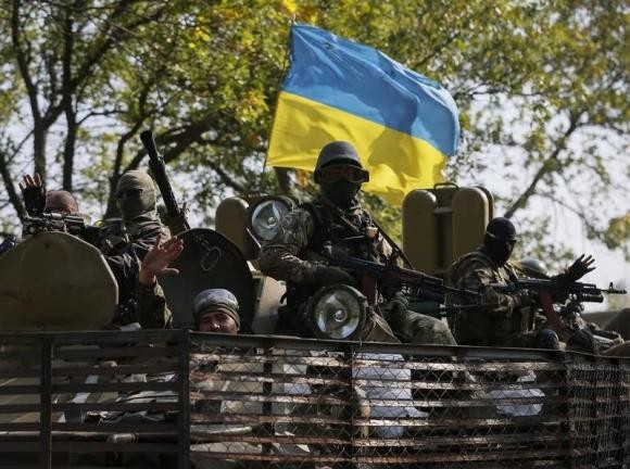 Lệnh ngừng bắn tại Ukraine sẽ sớm bị 'bắn nát'?